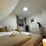 Exklusiv Hamburg Stadtrand-villa Mit Garten Διαμέρισμα *
