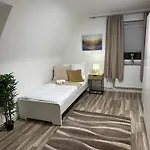 Daire Exklusiv Hamburg Stadtrand-villa Mit Garten