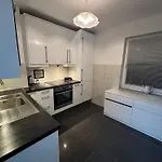 Exklusiv Hamburg Stadtrand-villa Mit Garten Διαμέρισμα Νόρντερστεντ