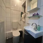Exklusiv Hamburg Stadtrand-villa Mit Garten Διαμέρισμα