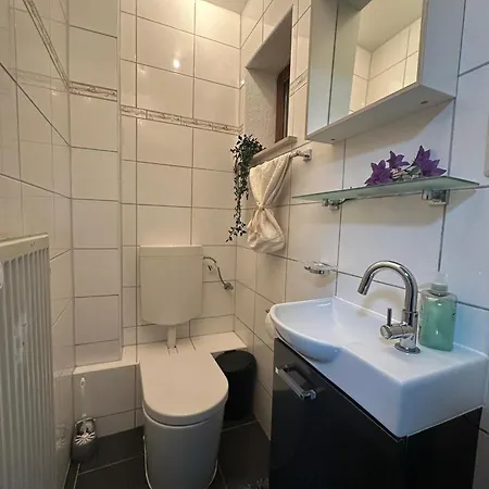 Exklusiv Hamburg Stadtrand-villa Mit Garten アパート