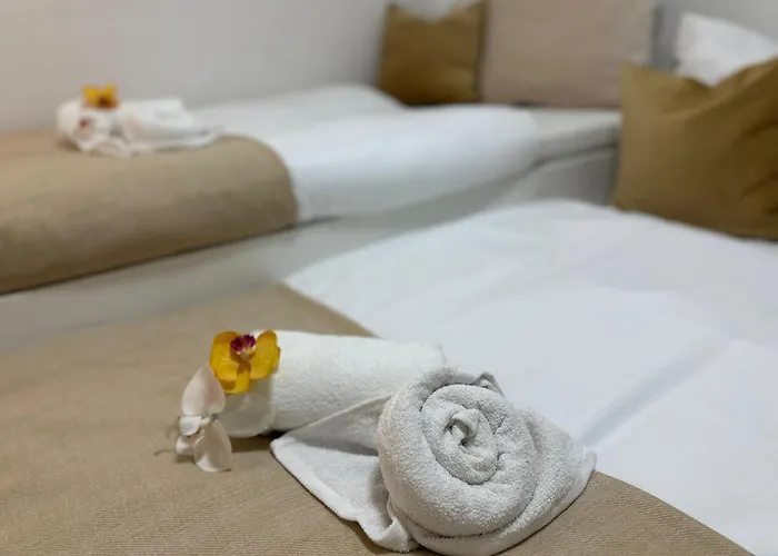 Appartement Exklusiv Hamburg Stadtrand-villa Mit Garten