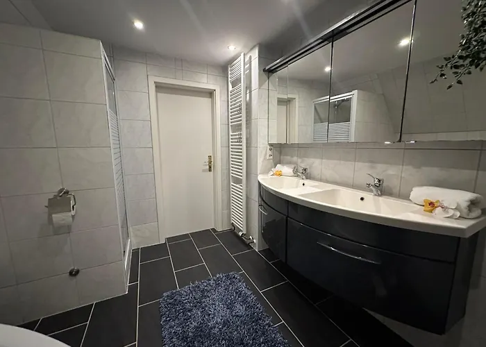 Appartement Exklusiv Hamburg Stadtrand-villa Mit Garten